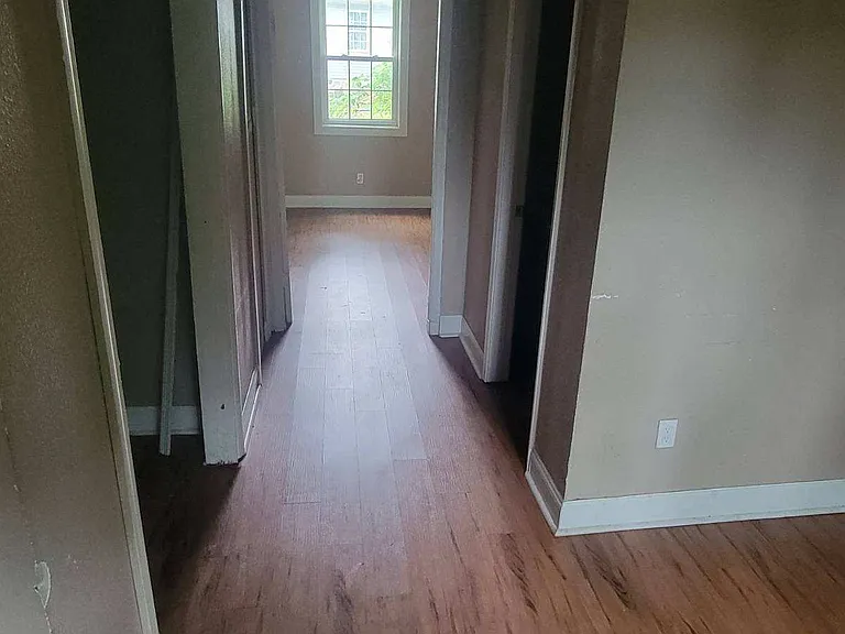 2200 Milne St — Photo 5