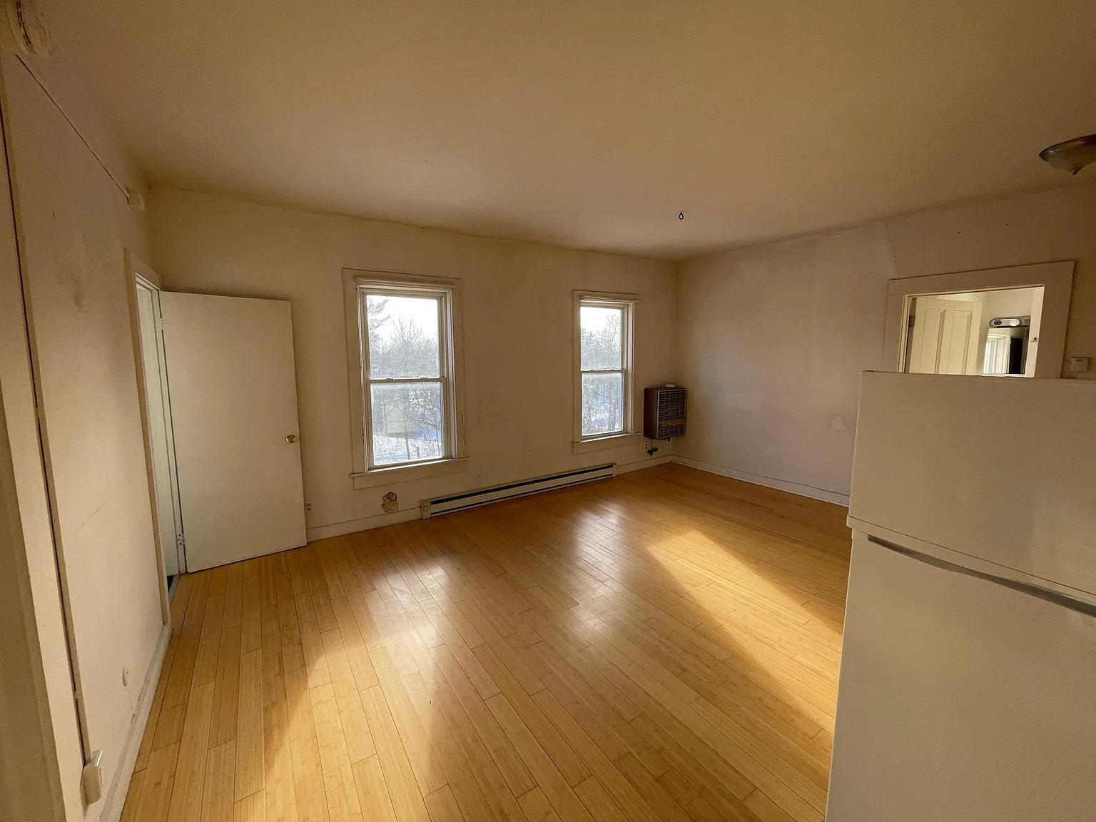2 bed, 700 sqft, $1,675 — Photo 4
