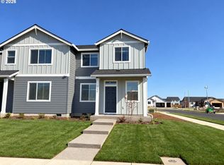 1094 Drake Ln #Hs51, Woodburn, OR 97071