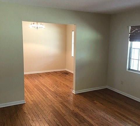 5th image of 3225 NW 26th Ave