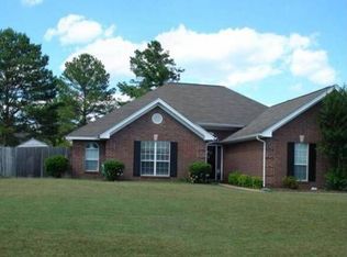 1310 Dorchester Dr, Prattville, AL 36067