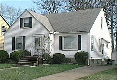 1st image of 3243 Amherst Ave