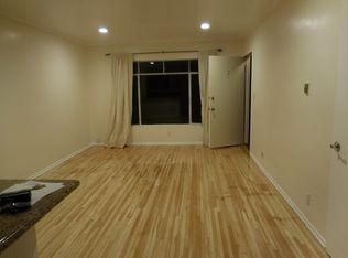 938 6th St APT 3, Santa Monica, CA 90403