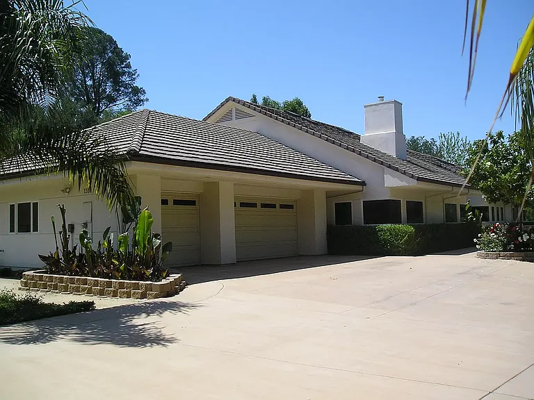 1314 Brooke Gln — Photo 3