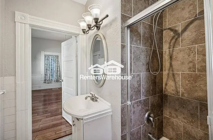 715 Sims Ave #1 — Photo 5