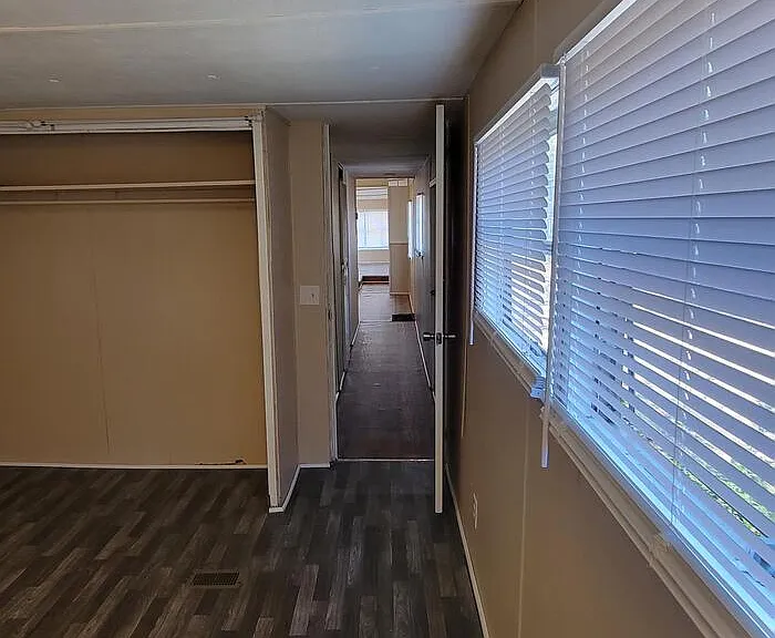 2827 Friendly Ln #6 — Photo 10