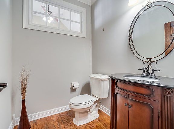 5th image of 4025 River View Dr