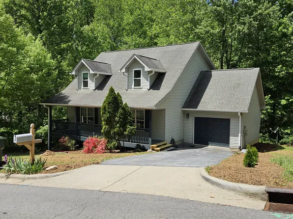 25 Oakcrest Pl, Asheville, NC 28806