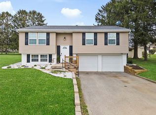 114 Oberlin Dr, Butler, PA