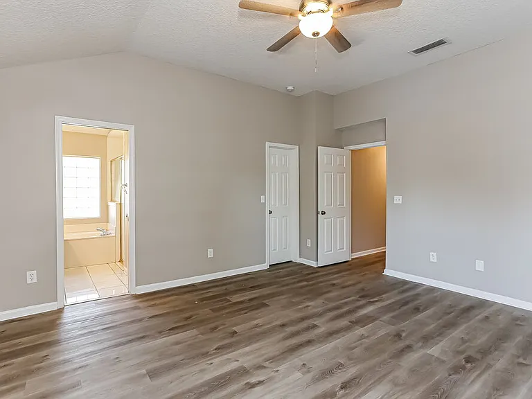 5060 Cape Elizabeth Ct W — Photo 11