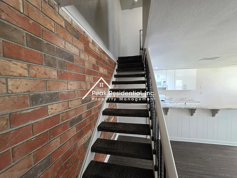 5948 Walerga Rd #3 — Photo 8