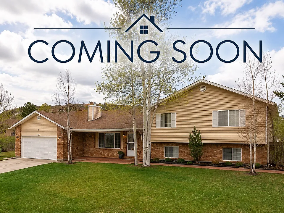280 E Countryside Cir