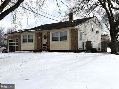 411 Greenview Rd, Turnersville, NJ, 08012