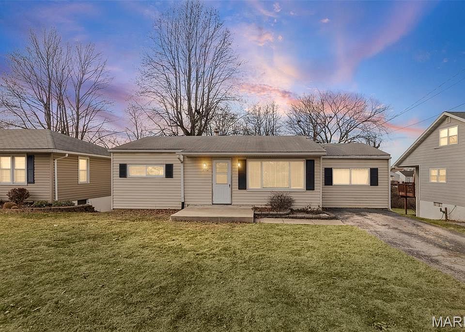 1st image of 2706 Shordell Dr