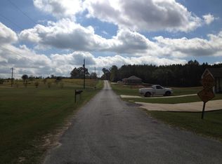 25 Broome Rd, Sumrall, MS 39482