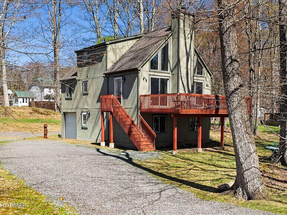 1st image of 179 Selig Rd