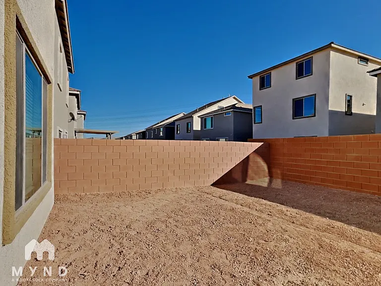 5755 W Haleh Ave — Photo 10