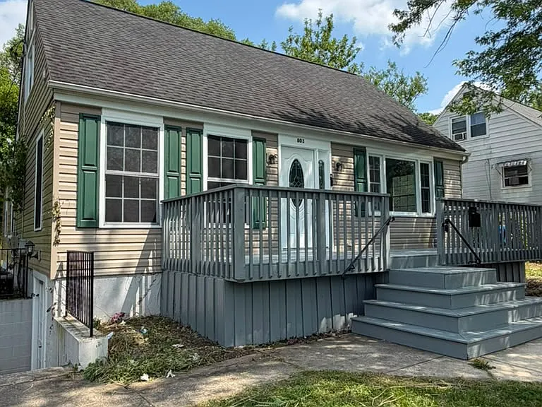 803 Silver Creek Rd — Photo 8