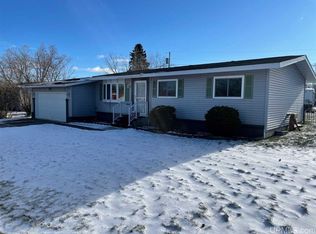 1890 N Lake Dr, Ishpeming, MI 49849