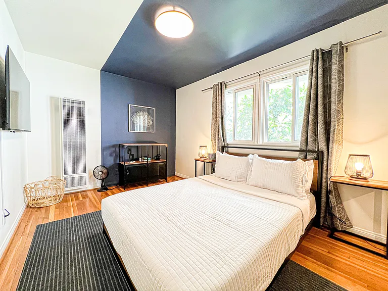 1169 Amherst Ave #3 — Photo 3