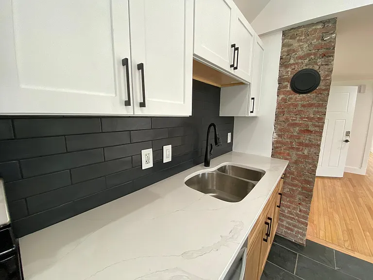 109 Main St — Photo 22