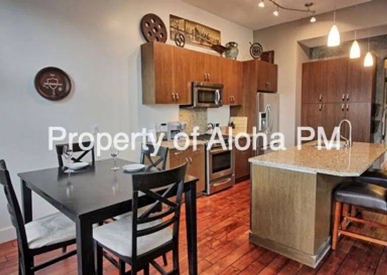 419 S 8th St #205 — Photo 1