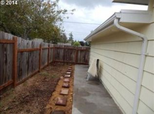 2755 33rd St, Coos Bay, OR 97420