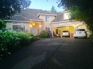 13997 Chelsea Dr, Lake Oswego, OR 97035