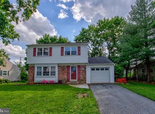 1628 Robert Rd, Lancaster, PA 17601
