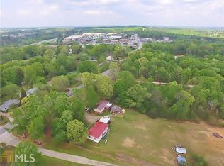 4917 Hog Mountain Rd, Flowery Branch, GA 30542