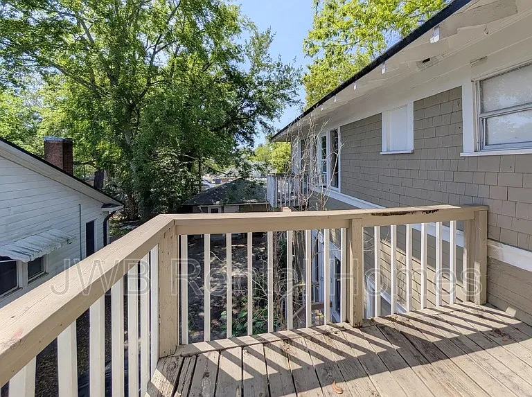 2022 Dellwood Ave #2 — Photo 10