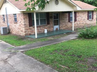 59 S Grove Ave, Luverne, AL 36049