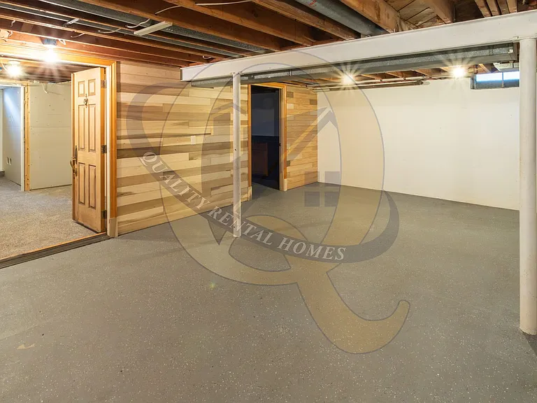 4380 Old Colony Dr — Photo 15