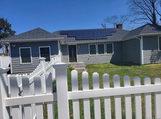 1227 Little East Neck Rd, West Babylon, NY 11704