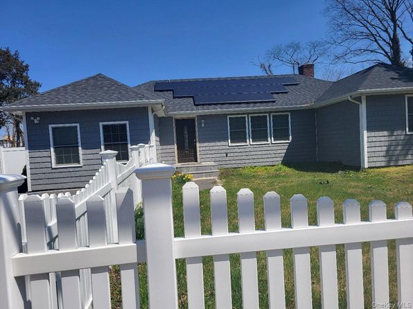 1227 Little East Neck Rd