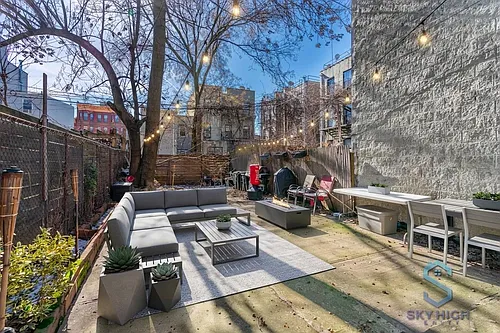 1034 De Kalb Ave #GARDEN Photo 1