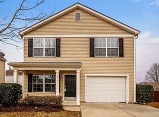 1212 Chaser Ridge Ct, Charlotte, NC 28216
