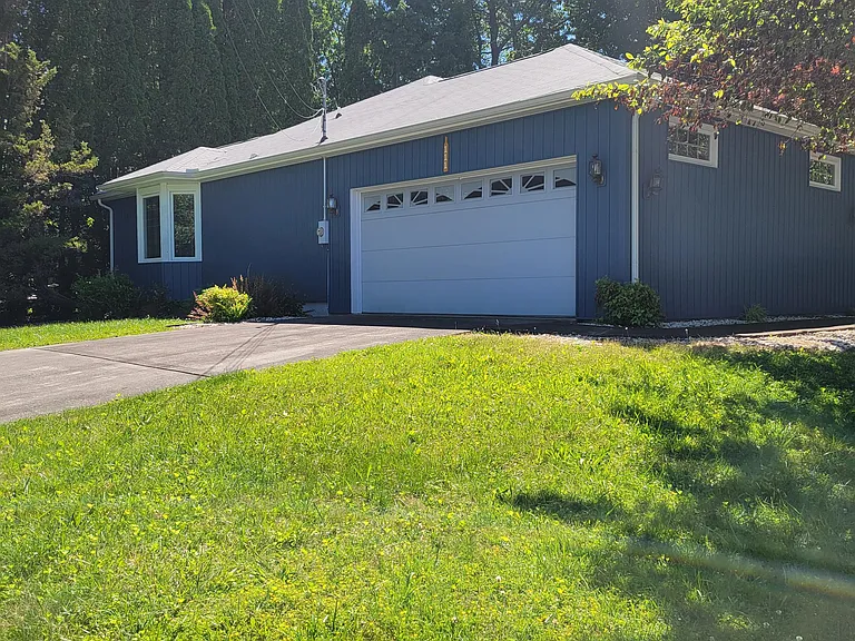 111 Gilford Ter — Photo 3