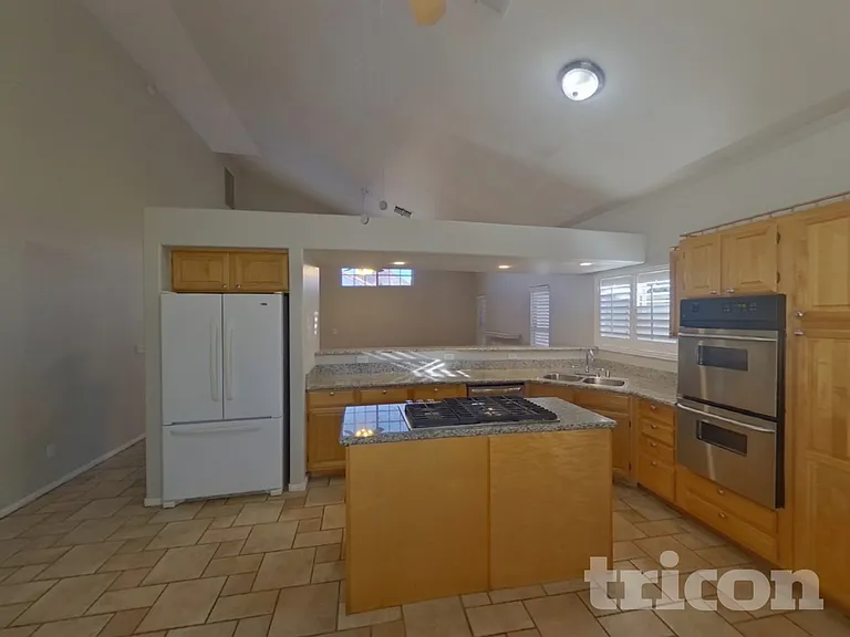 1133 Broken Hills Dr — Photo 4