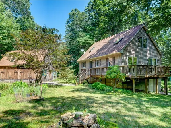 202 Westford Hill Road, Ashford, CT 06278