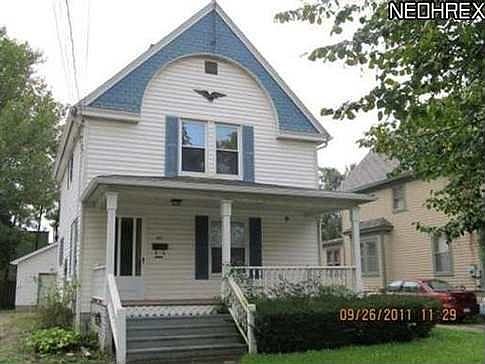 1st image of 407 W Herrick Ave