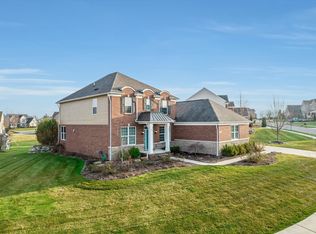 4453 Middlesboro Rd, Clarkston, MI 48348