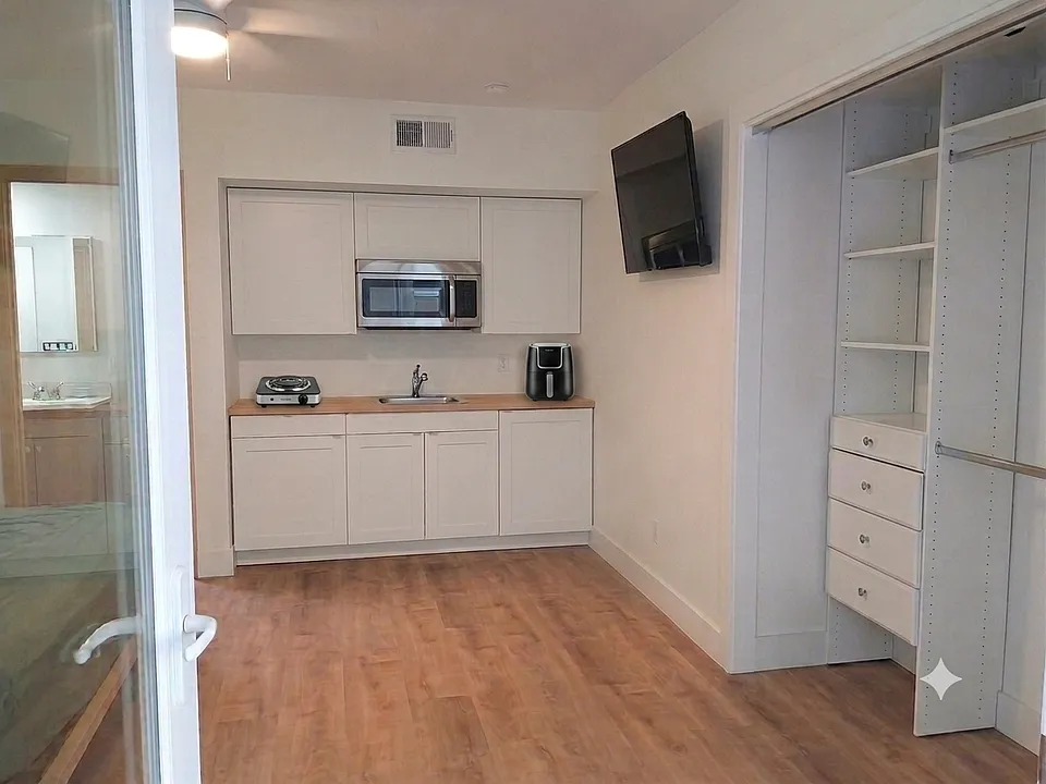 4230 Quail Rd