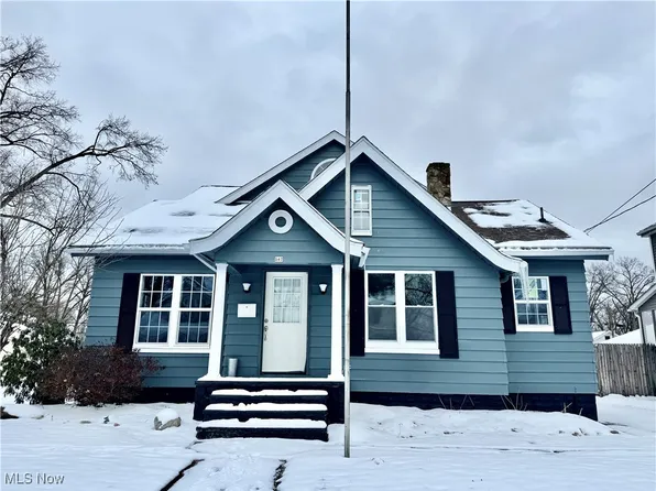 567 Hazelwood Ave SE, Warren, OH 44483