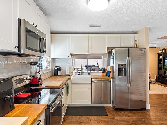 Bright kitchen