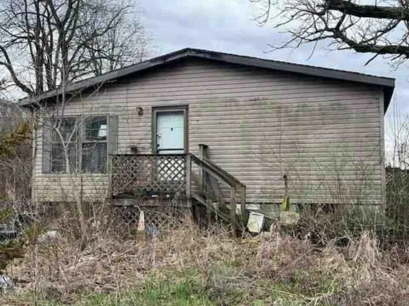 708 E 100th Rd S, Hartford City, IN 47348