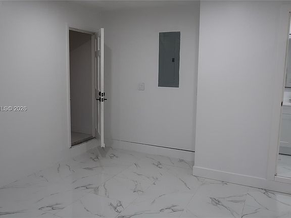 4th image of 8220 NW 199th St #1