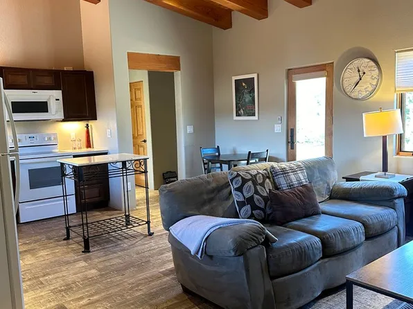 95 Paseo Nopal #A, Santa Fe, NM 87507