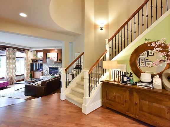 4th image of 25781 SE 30th St