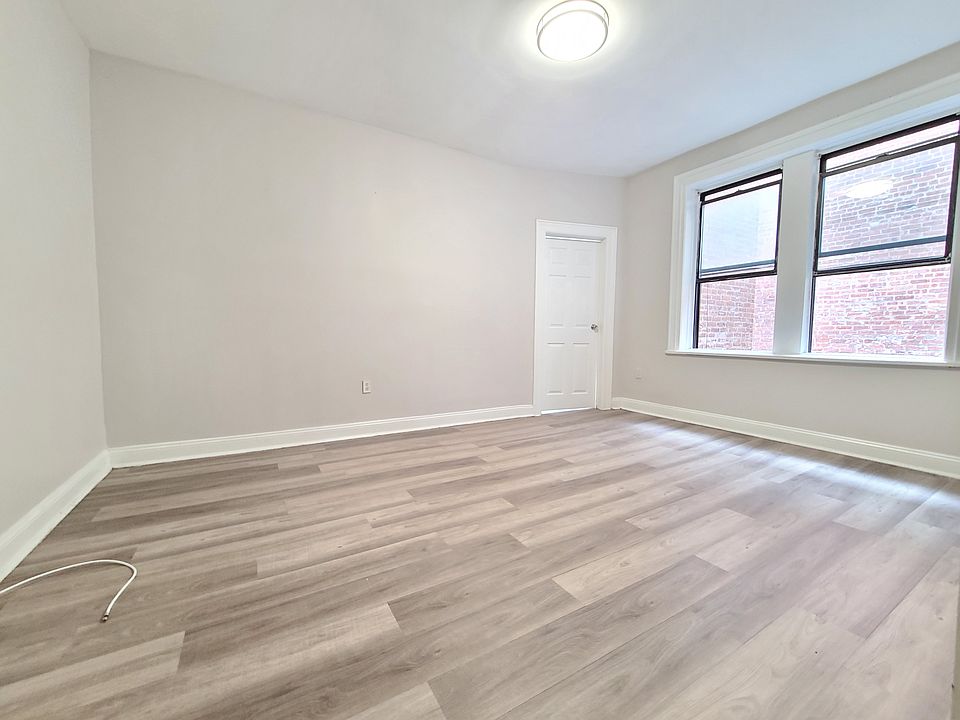2nd image of 5301 Palisade Ave #41E